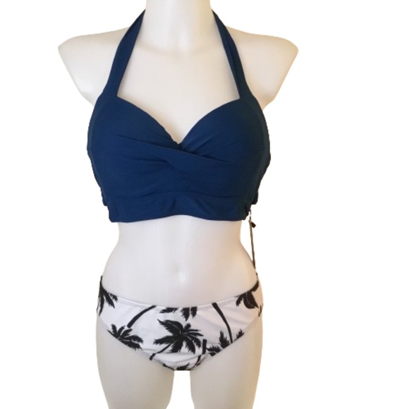 Women’s Push Up Bikini Top With Bottoms - Picture 1 of 6